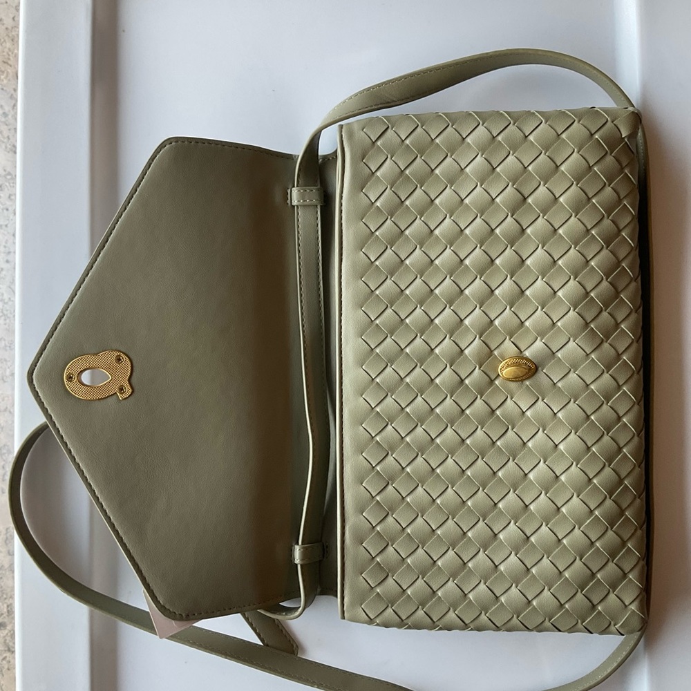 Anthropologie Foldover Woven Clutch - Picture 8 of 16